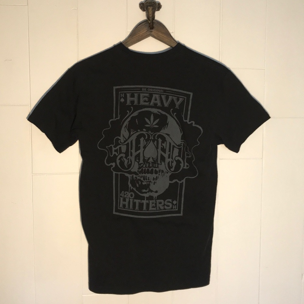 (14) Heavy hitters shirt